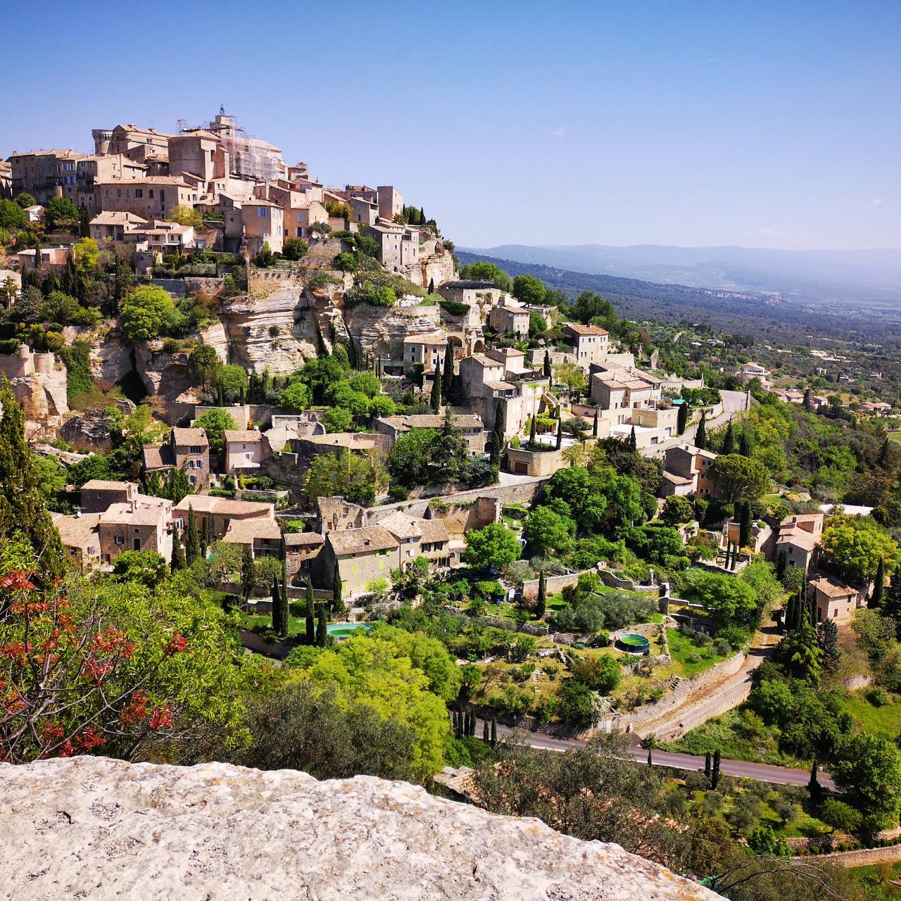 Panoramic view of Gordes hilltop village in Provence