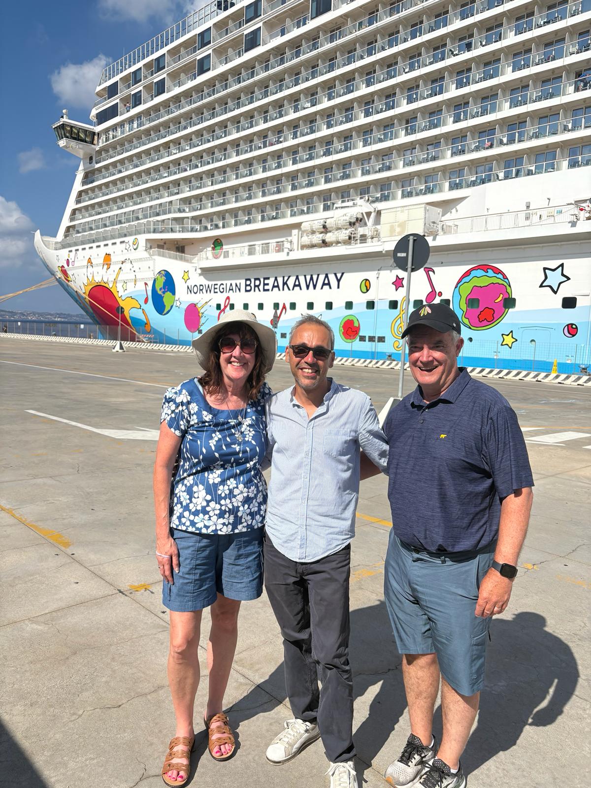 Guests with guide at the Port of Messina cruise terminal