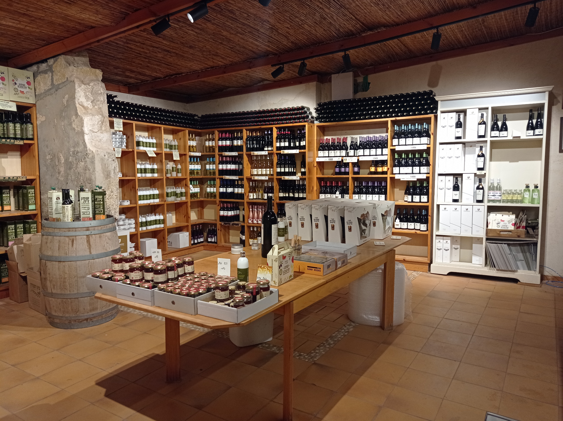 Wine Tour of the South - Wines & Wonders of the Judean Hills